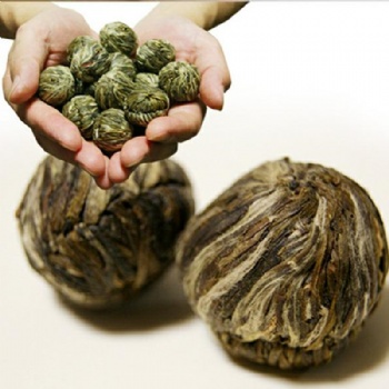 Flower tea ball Blooming flower tea ball Green tea with flower tea ball