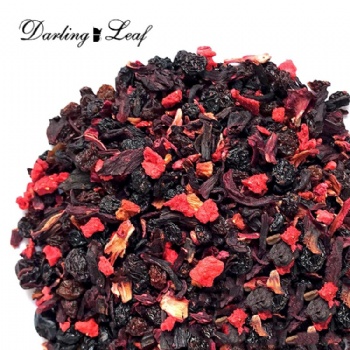 Currant berry fruit tea