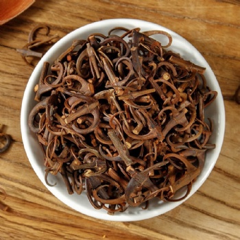 Gou Teng uncaria ramulus cum Gambir Plant