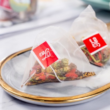 Health preservation, weight loss and detoxification triangular herb tea bag